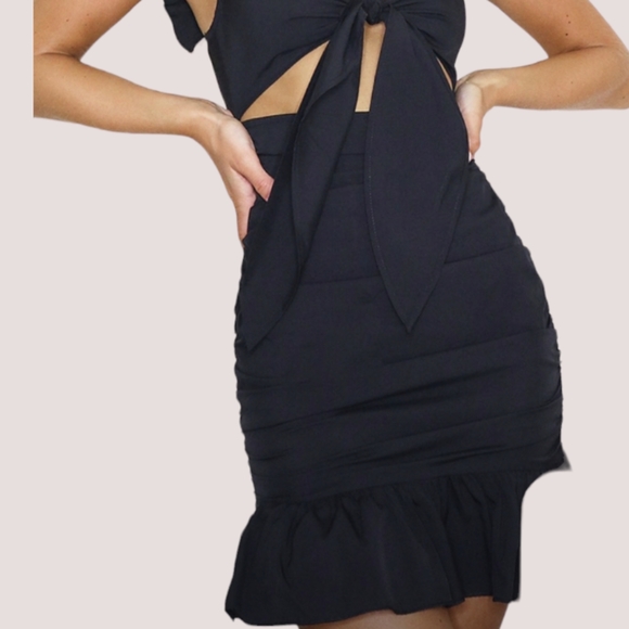 Pretty Little Thing Black Tie Bust Frill Detail Bodycon Dress Size 2 - Picture 3 of 8